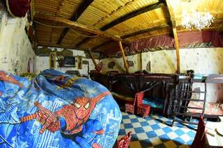 Хостелы Beliy Kakadu Ужгород Спальное место на двухъярусной кровати в общем номере для мужчин и женщин-12